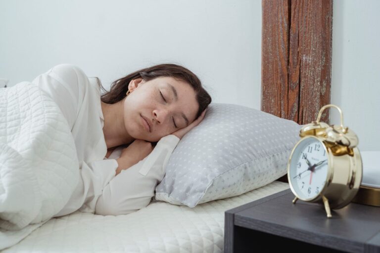 Schneller einschlafen: 10 wirksame Tipps für die Nacht